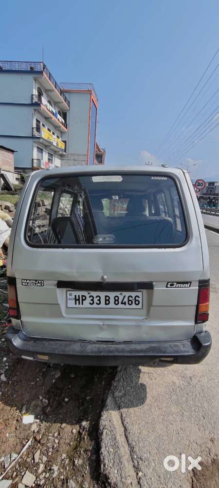 Maruti Suzuki Omni 2011 Petrol 5-seater