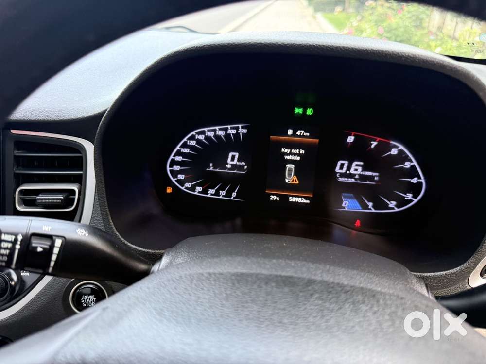 Hyundai Verna 1.5 Sx Vtvt, 2023, Petrol