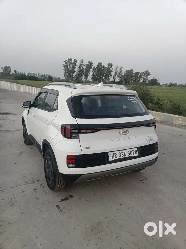 Hyundai Venue Mt Petrol 2025 Variant Sx