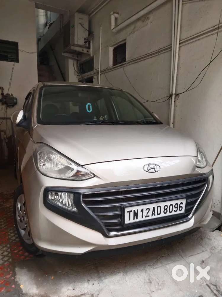Hyundai Santro Asta, 2019