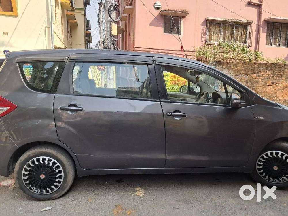 Maruti Suzuki Ertiga Vdi Shvs, 2013, Diesel