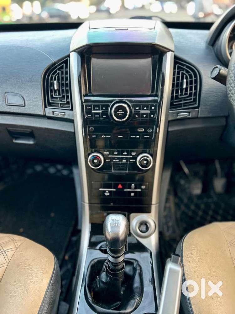 Mahindra Xuv500 W9, 2020, Diesel