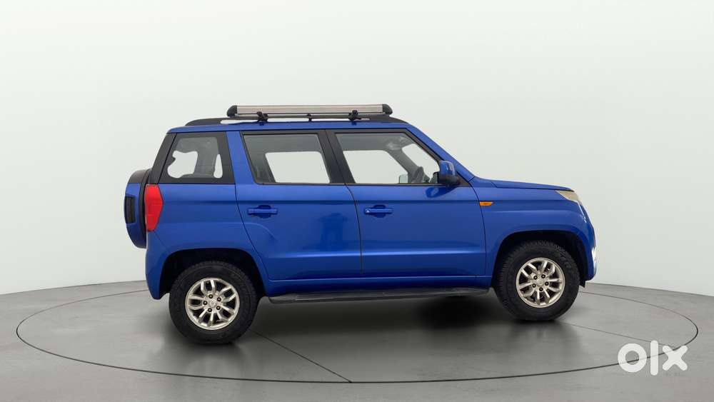 Mahindra Tuv 300 T8 Amt, 2015, Diesel