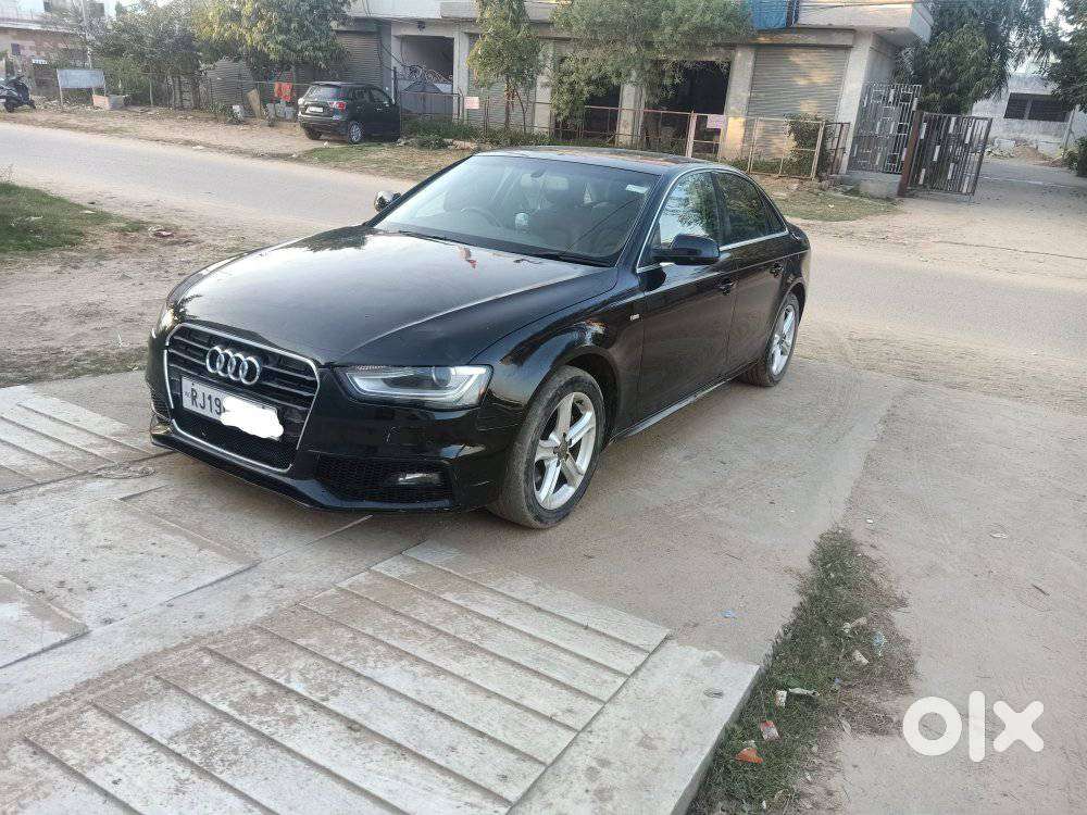 Audi A4 2.0 Tdi Premium With Sunroof, 2012, Diesel