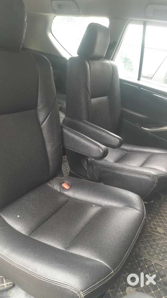 Toyota Innova Crysta 2018 Diesel Manual