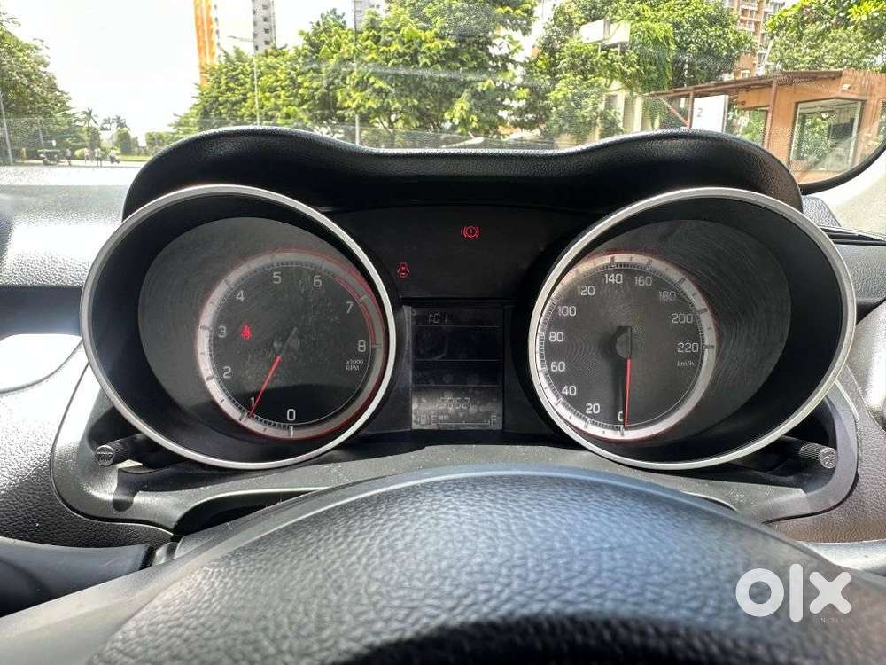 Maruti Suzuki Swift 1.2 Vxi (o), 2024, Petrol