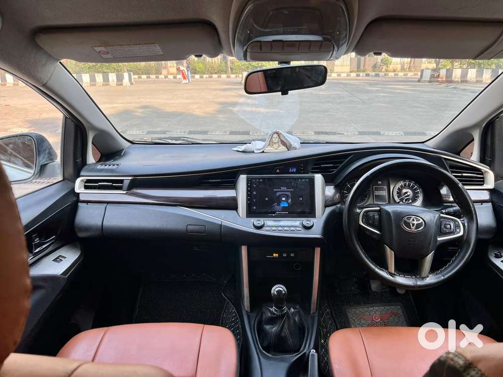 Toyota Innova Crysta 2.4 V 8 Str, 2017, Diesel