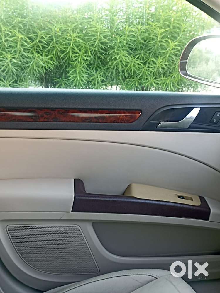 Skoda Superb 2011 Petrol Well Maintained