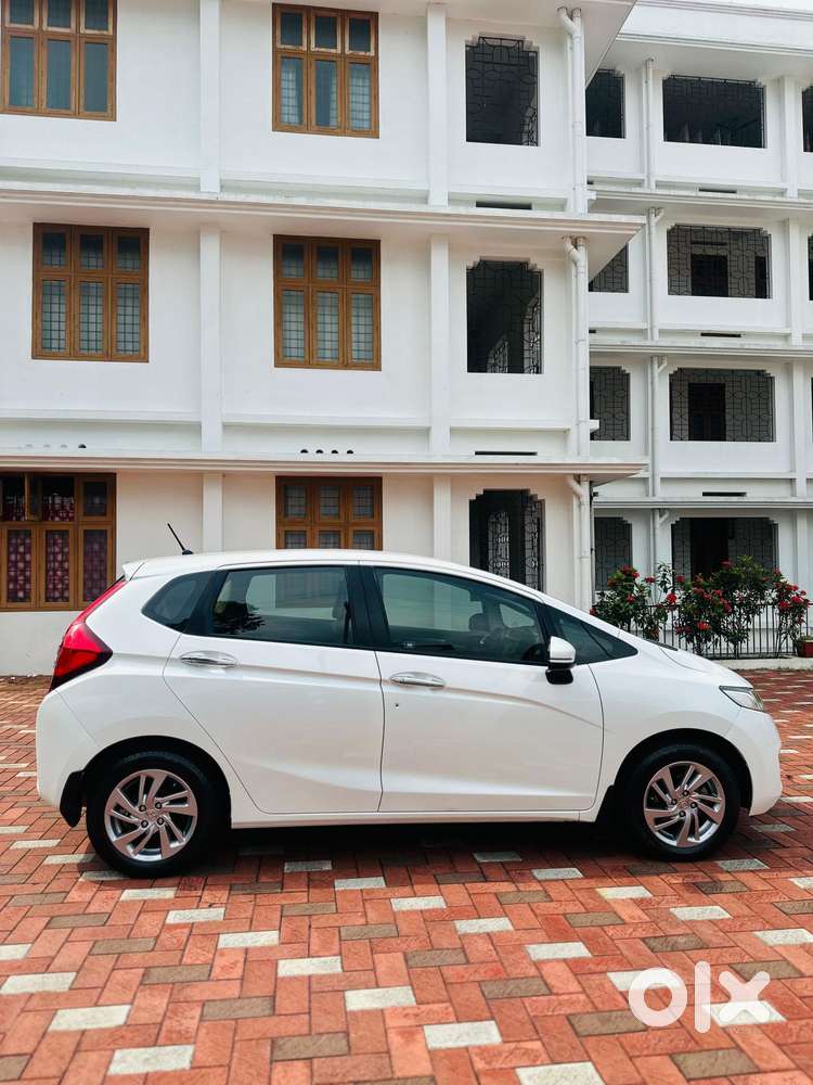 Honda Jazz 1.2 V I Vtec Privilege, 2019, Petrol