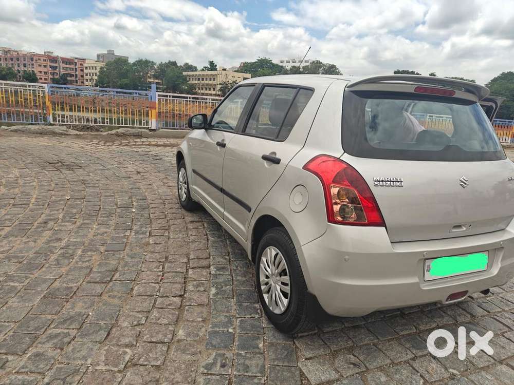 Maruti Suzuki Dzire Vxi 2010
