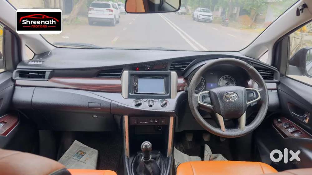 Toyota Innova Crysta [2020-ongoing] 2.4 Gx 7 Str, 2017, Diesel
