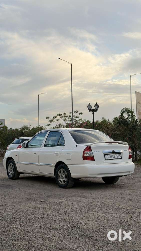 Hyundai Accent 1.5 Gle, 2011, Cng & Hybrids