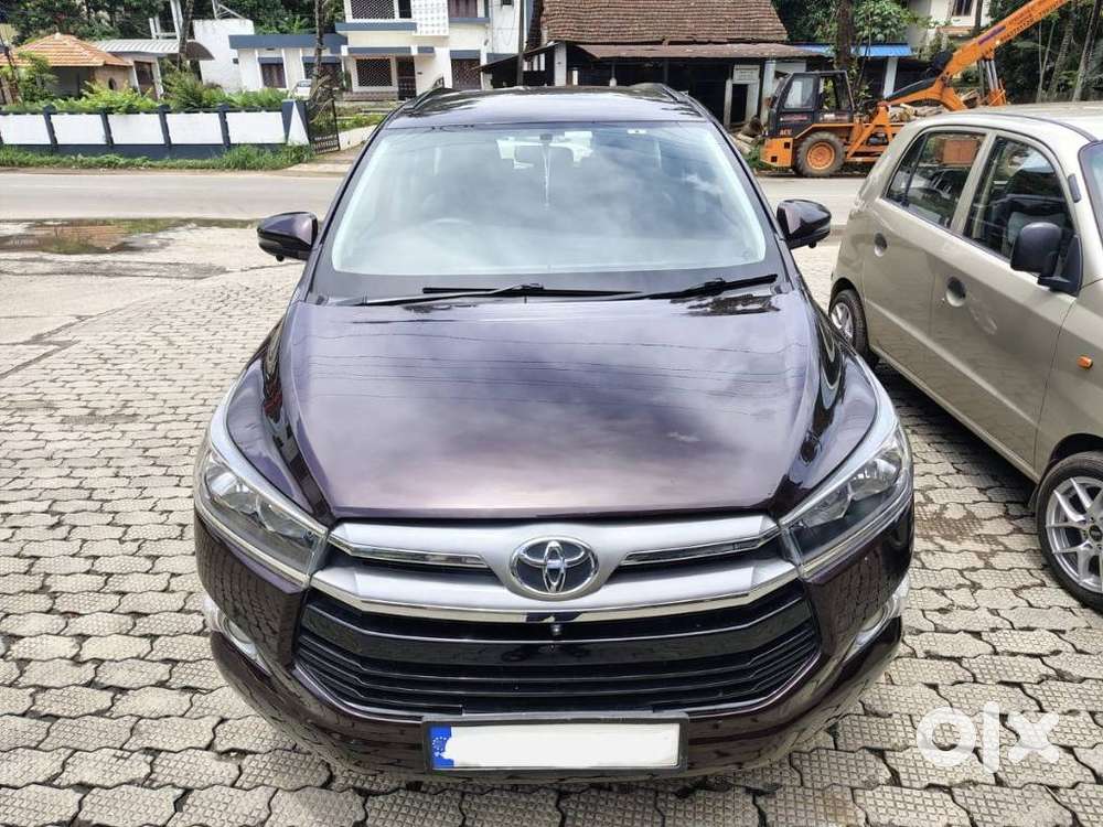 Toyota Innova Crysta 2.4 Gx Mt 8s, 2017, Diesel
