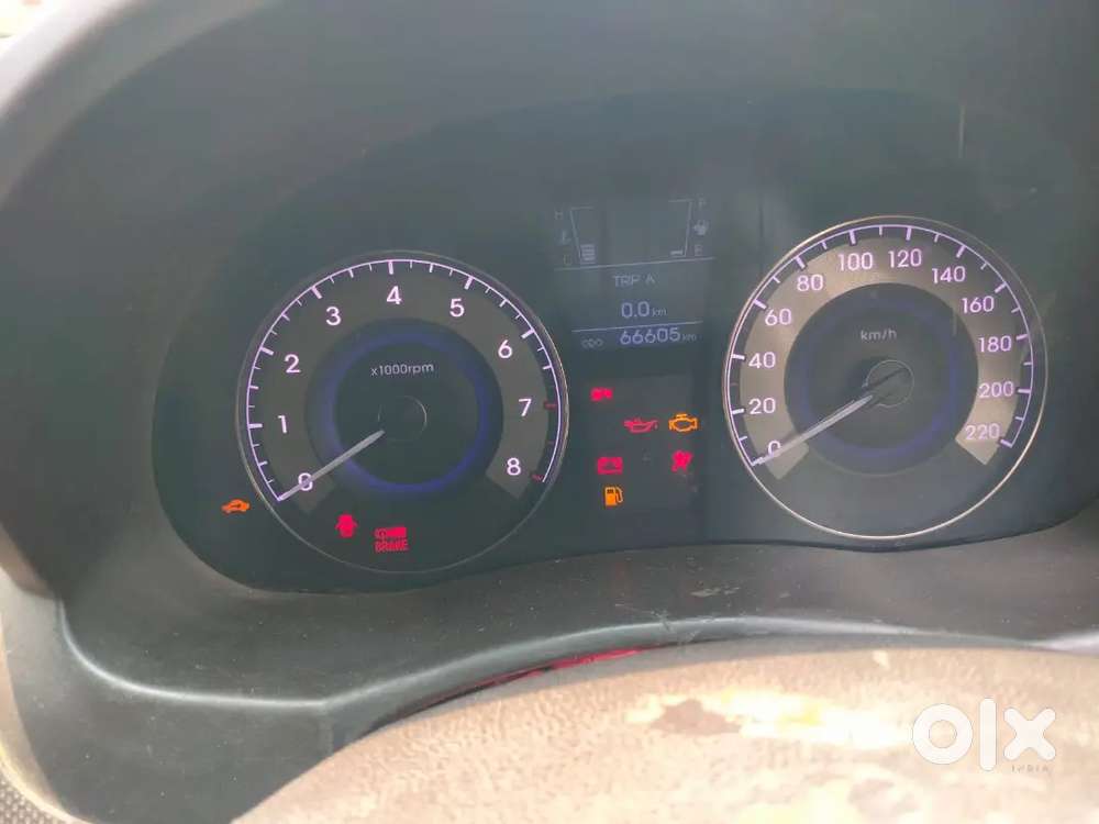 Hyundai Verna Sx Petrol 2013 Second-owner