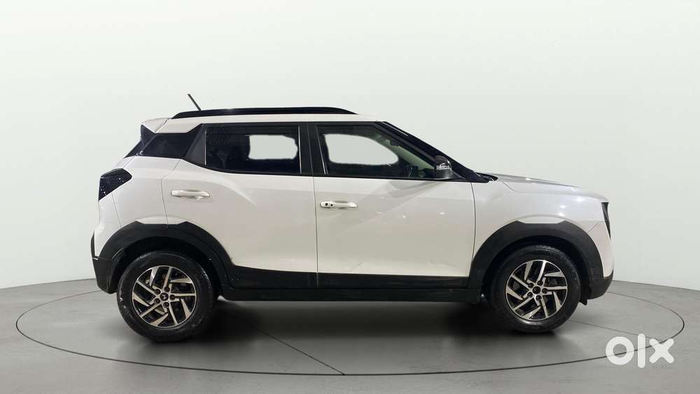 Mahindra Xuv 3xo Ax5l 1.2 Petrol At, 2024, Petrol