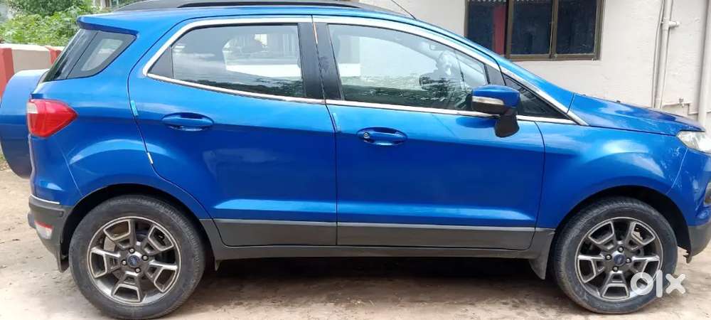 Ford Ecosport Petrol With Alloy Wheels 17inch
