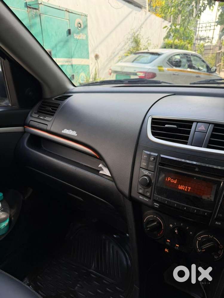 Maruti Suzuki Swift 2015 Petrol 62600 Km Driven
