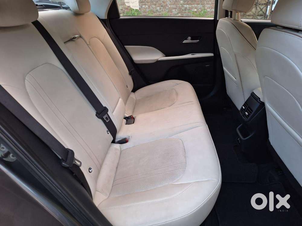 Hyundai Verna Sx(o) Automatic 2023 Petrol