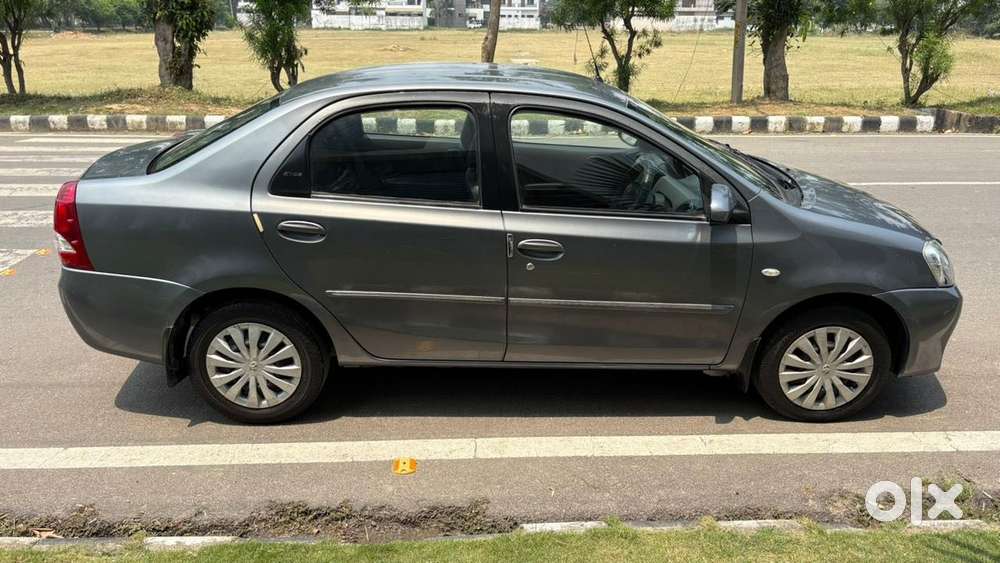 Toyota Etios G Exclusive, 2013, Petrol