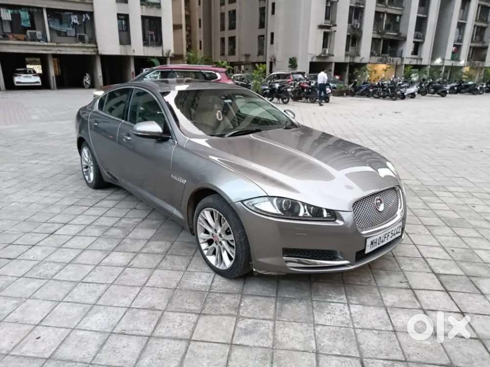 Jaguar Xf 2012 Diesel 120000 Km Driven