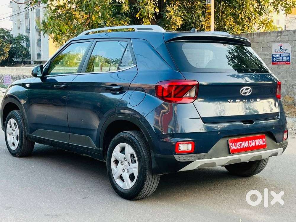 Hyundai Venue S 1.2 Petrol, 2020, Petrol