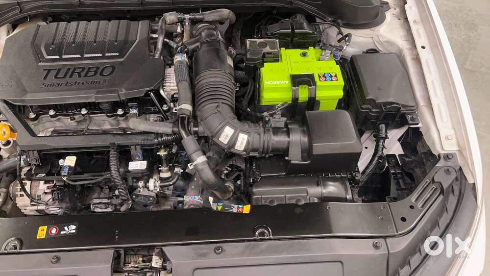 Hyundai Verna 1.5 Sx (o) Turbo Petrol Mt, 2023, Petrol