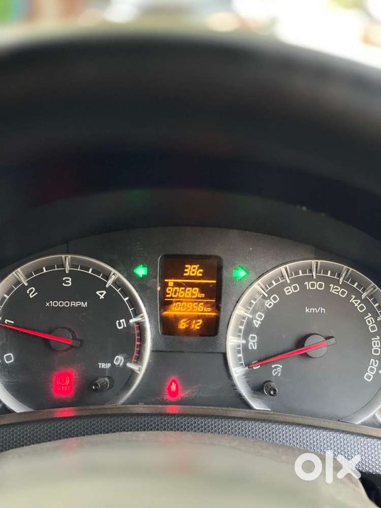 Maruti Suzuki Swift Dzire Zdi Bsiv, 2015, Diesel