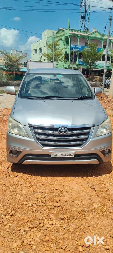Toyota Innova 2.5 Vx 8 Str, 2015, Diesel