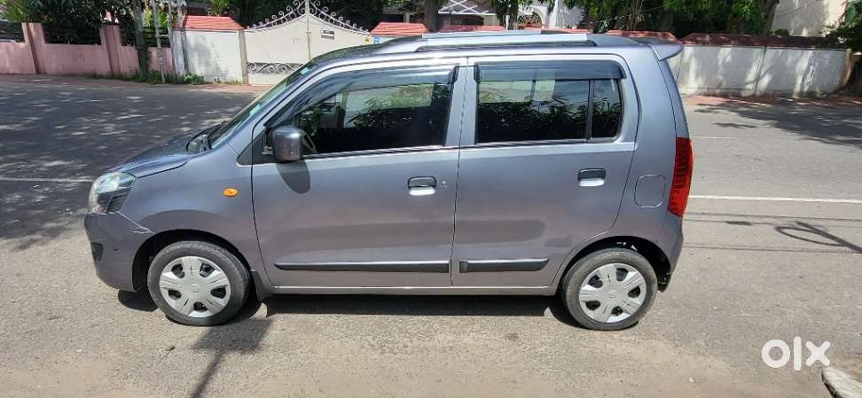 Maruti Suzuki Wagon R Amt Vxi, 2017, Petrol