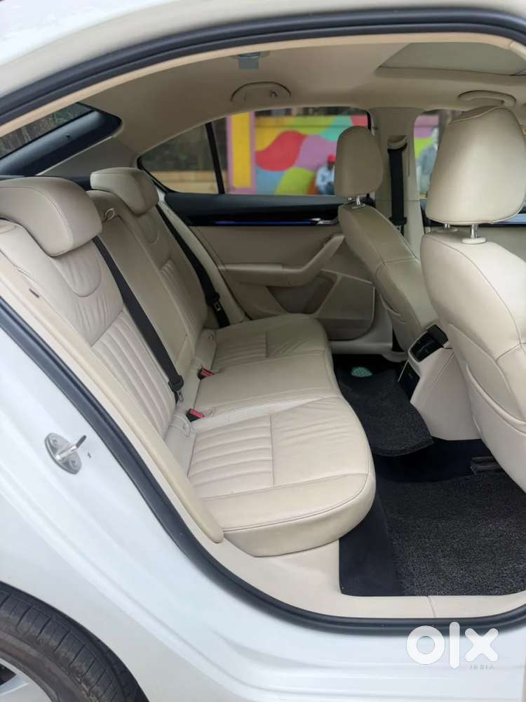 Skoda Octavia, 2019, Petrol