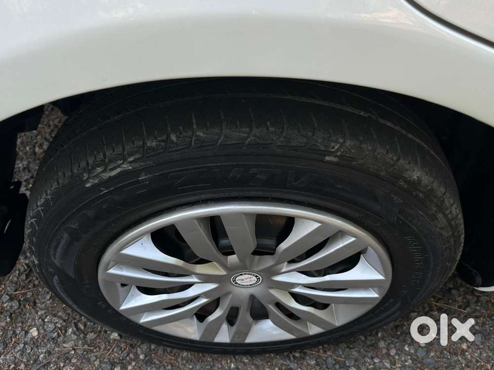 Maruti Suzuki Swift Dzire Amt Vdi, 2013, Diesel