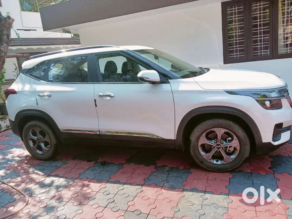 Kia Seltos Htk+ Petrol,20400km Driven,2021 Model,well Maintained.
