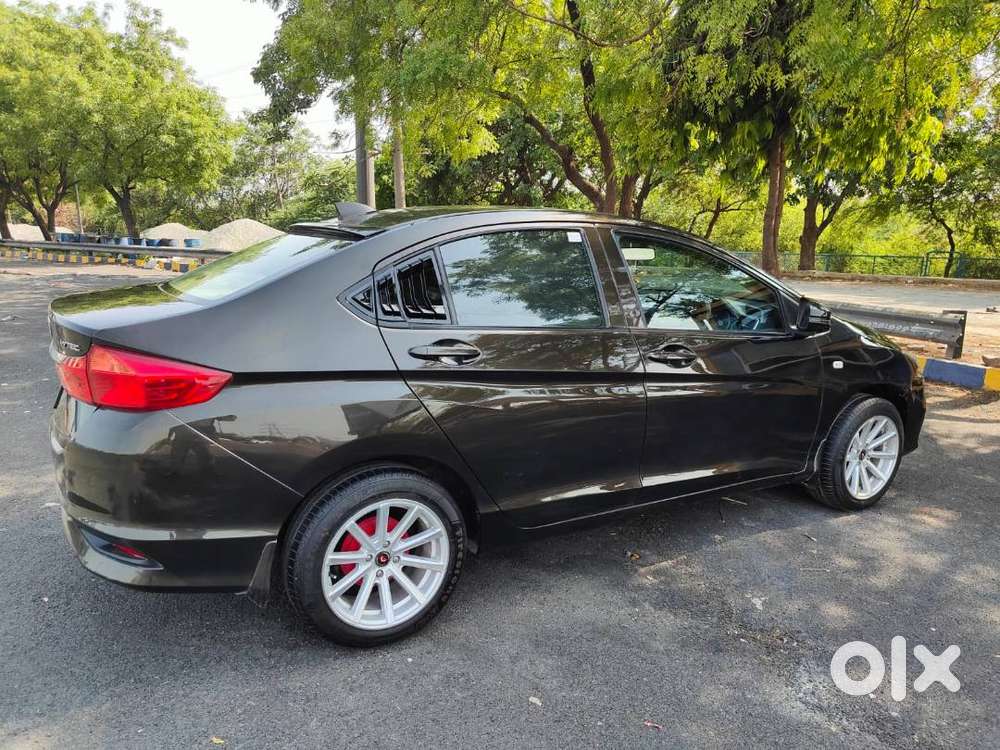 Honda City 2020 Bs6  Fully Loaded  Immaculate Condition