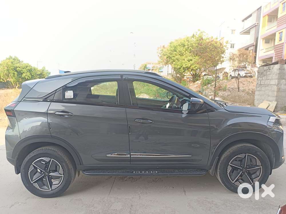 Tata Nexon Creative Plus S 1.2 Revotron Petrol 6 Mt, 2024, Petrol