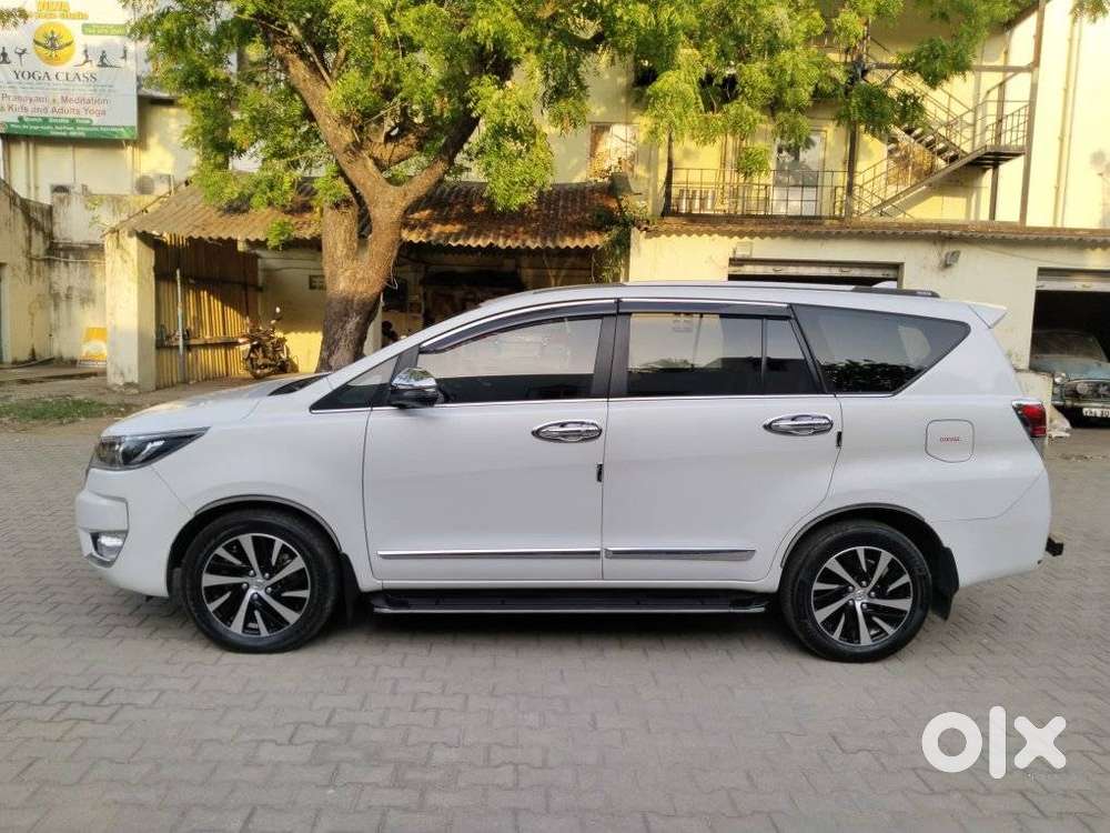 Toyota Innova Crysta 2.4 Z 7 Str, 2024, Diesel