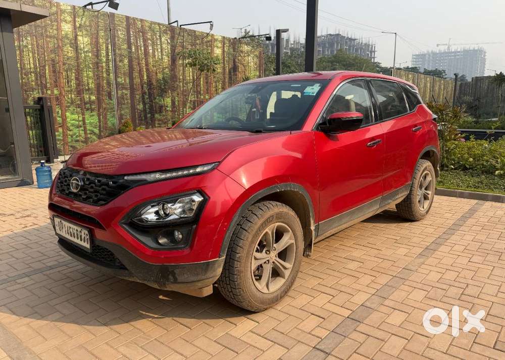 Tata Harrier Xt Diesel Manual | 1st Owner|new Michelin Tyres|72,000km