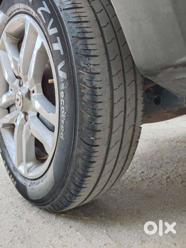 Renault Triber Rxz, 2020, Petrol