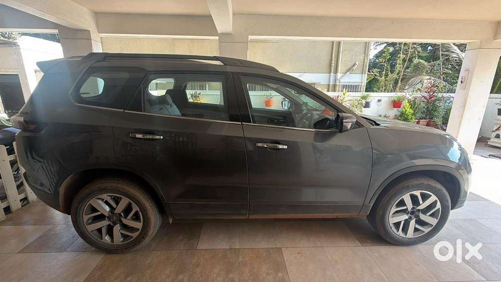 Tata Safari 2022 Diesel 42000 Km Driven