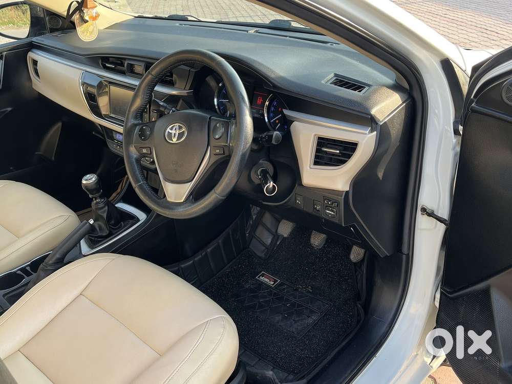 Toyota Corolla Altis 2013-2017 Gl Mt, 2015, Petrol