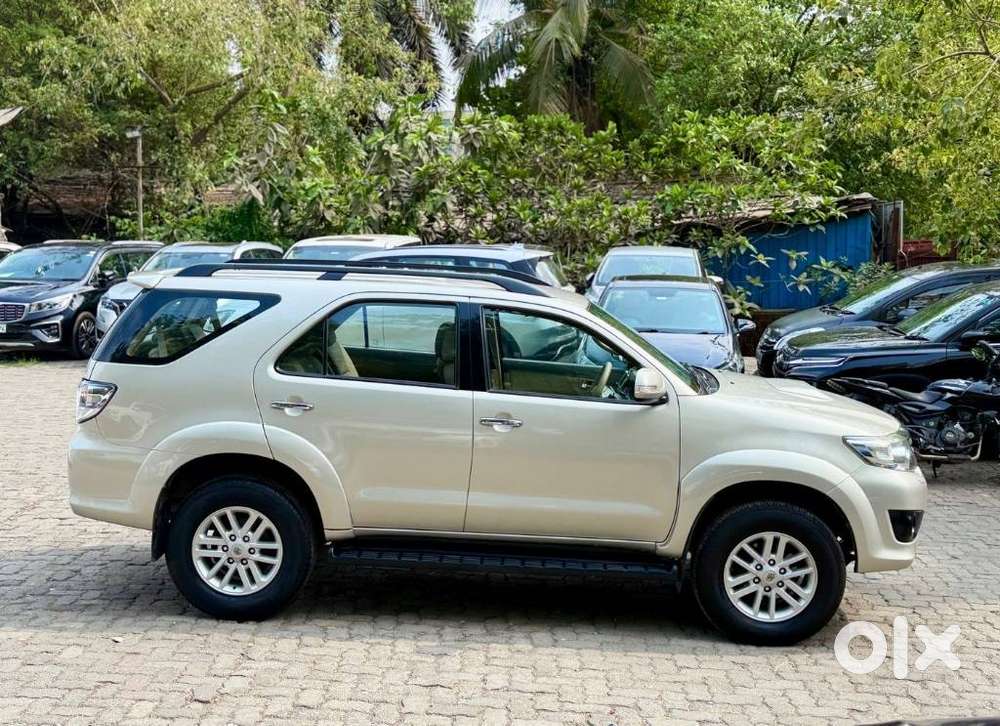 Toyota Fortuner 3.0 4x2 Automatic, 2013, Diesel