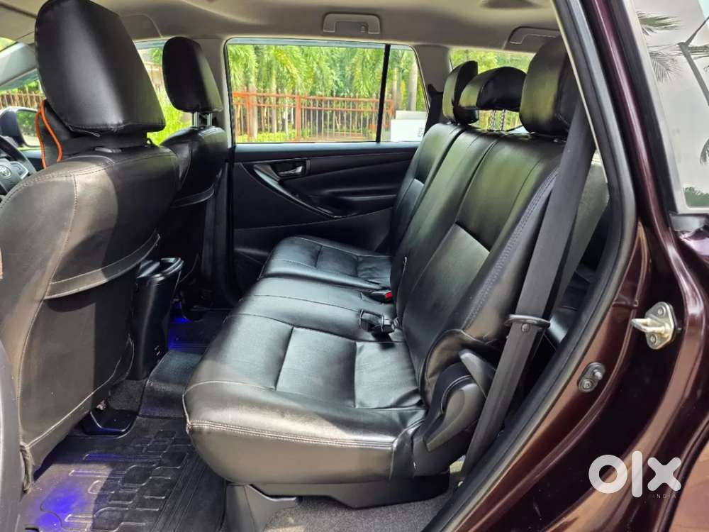 Toyota Innova Crysta G 8 Str, 2017, Diesel