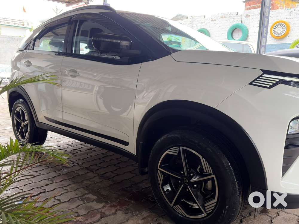 Tata Nexon Fearless Plus (ps) 1.2 Icng 6mt Red Dark Edition, 2026, C..