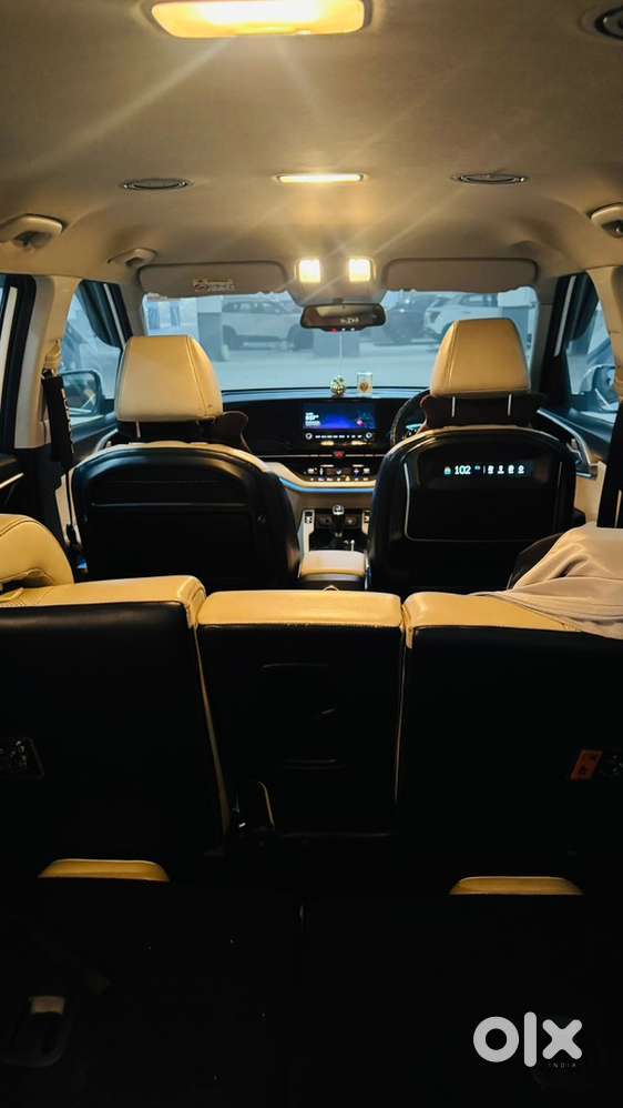 Kia Carens, Luxery Diesel, Seven Seater