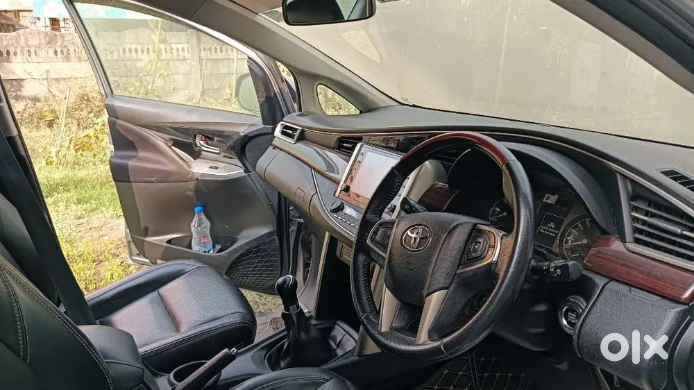 Toyota Innova Crysta 2022 Diesel 88565 Km Driven