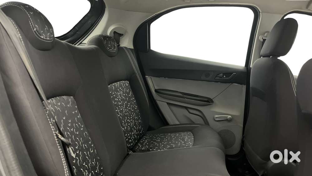 Tata Tiago Xe, 2021, Petrol