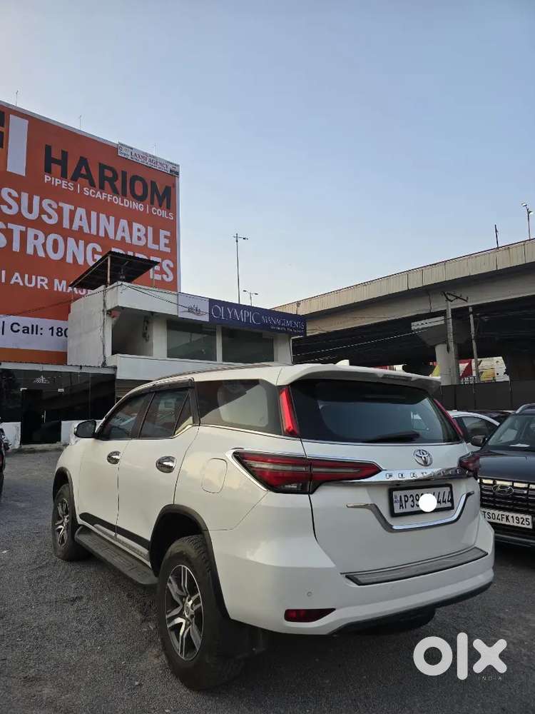 Toyota Fortuner 2022 Diesel 113800 Km Driven