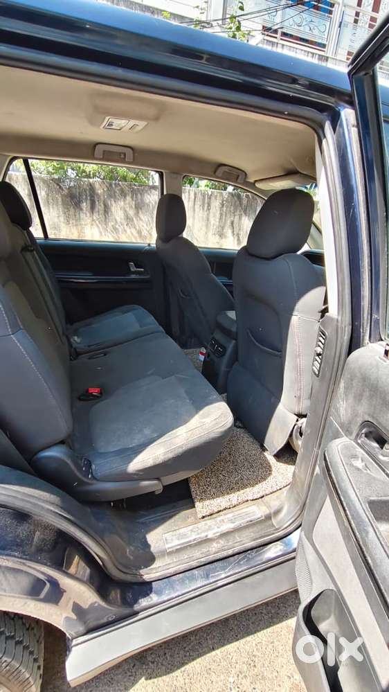 Tata Hexa Xe, 2018, Diesel