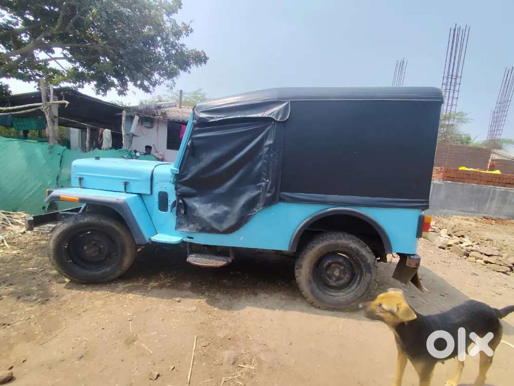 Mahindra Jeep 1982