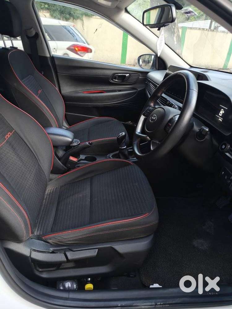 Hyundai New I20 1.5 Asta (o) Mt Dual Tone, 2021, Diesel