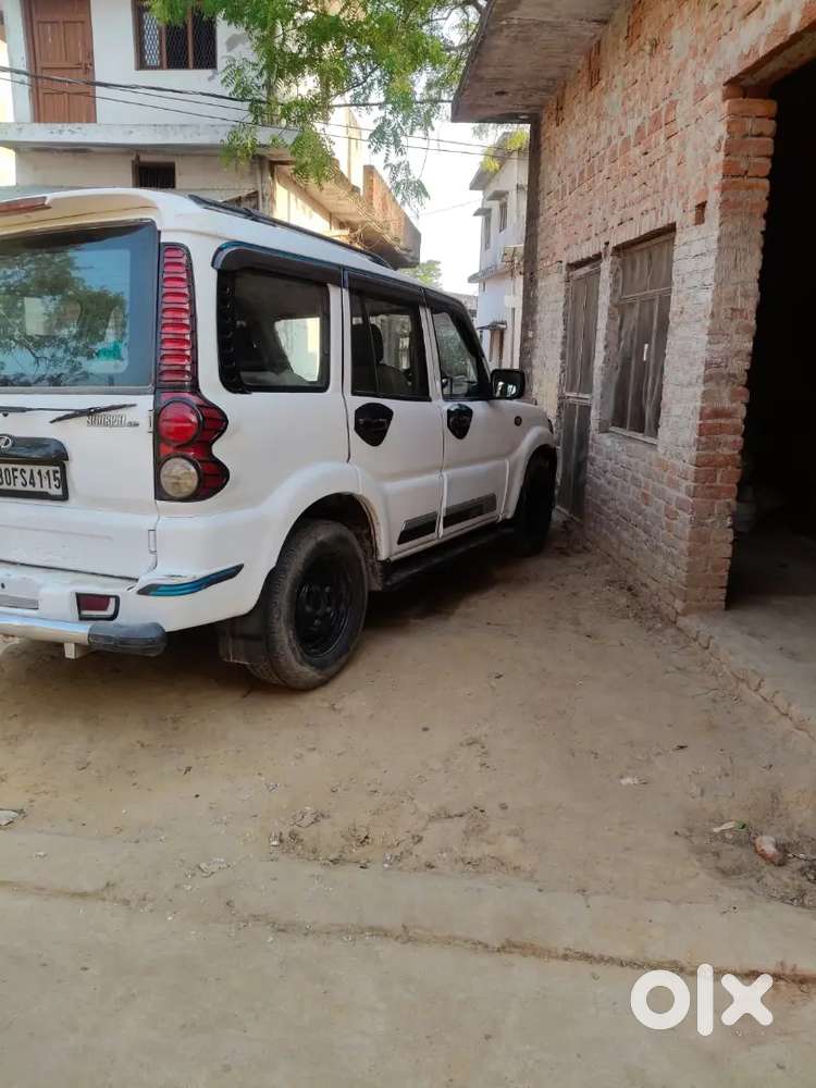 Mahindra Scorpio 2012 Diesel Manual